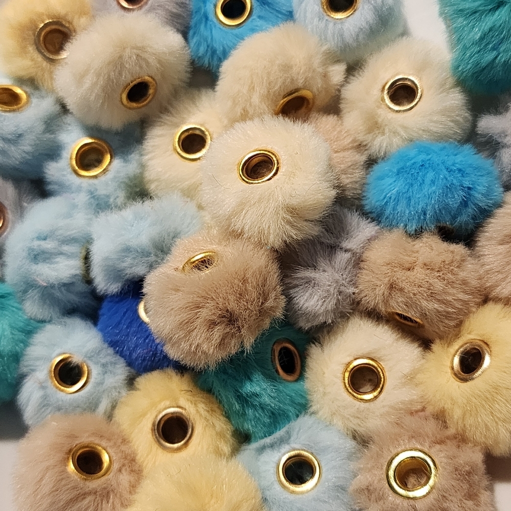 Fluffy Pom Pom Beads 6 Pieces Beaded Pen Keychain‎ Bag Clip Badge Mixed Colors